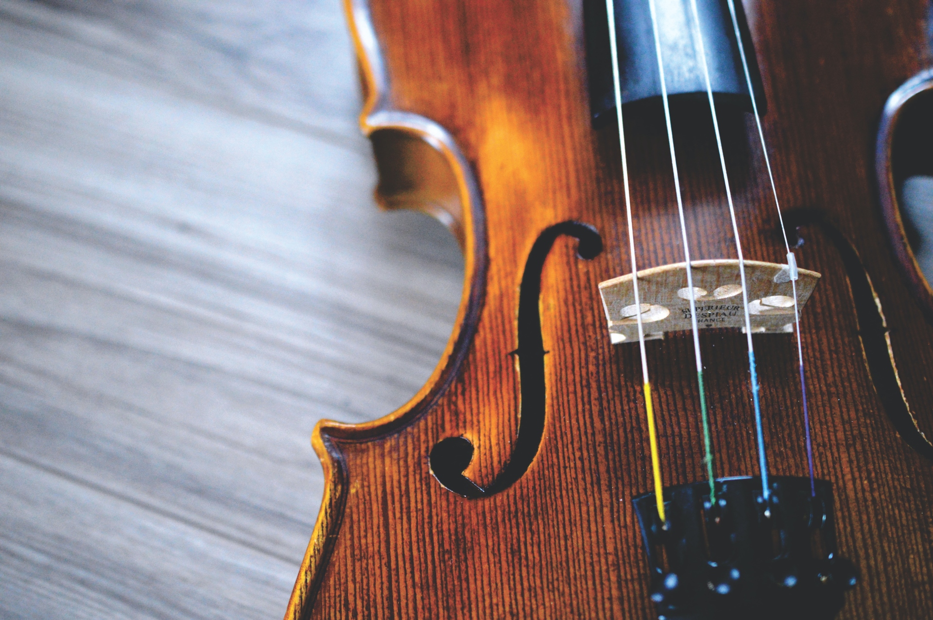 Coloured Violin strings Violin